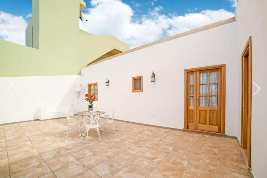 La Casa Del Bisa Villa Genovés Buitenkant foto